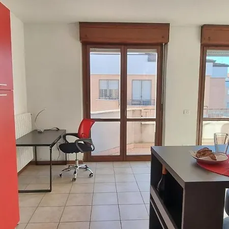 Fgh Mono Locale Zona Fiera Apartment